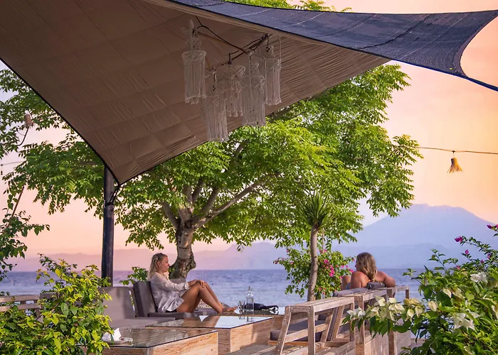 Mambo Hotel 4*